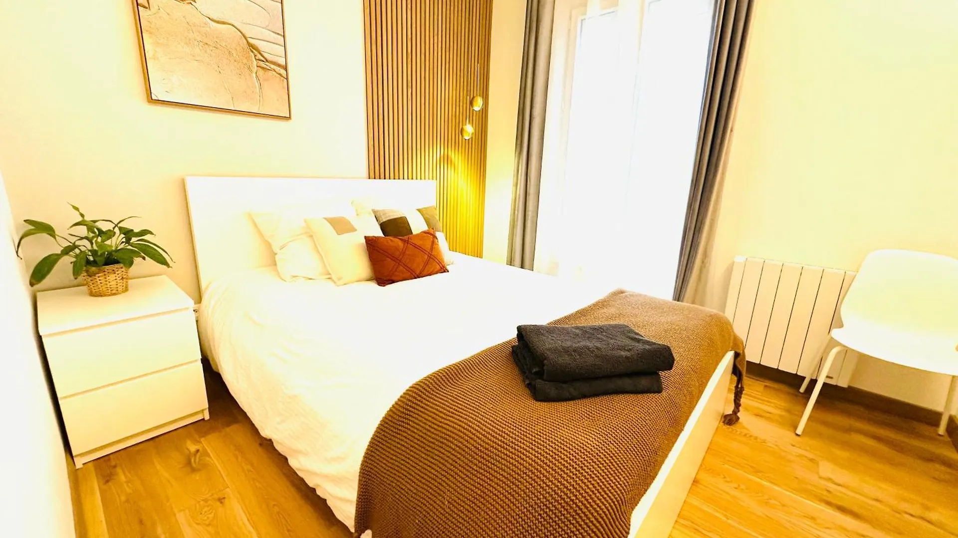 Spacieuses Flats 2 Bedroom Bastille Paris Centre 0*,  프랑스