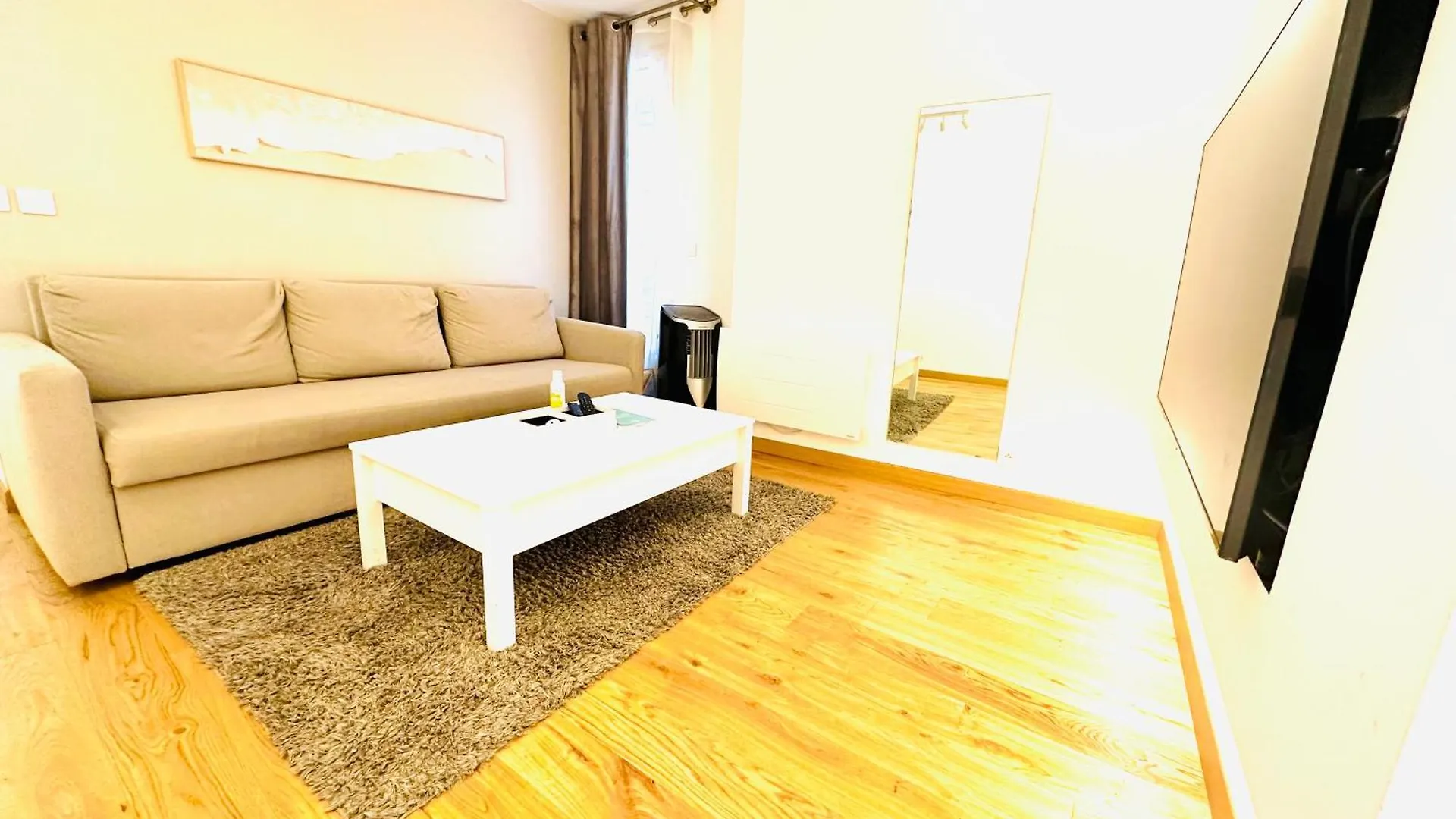Spacieuses Flats 2 Bedroom Bastille Paris Centre 0*,  프랑스